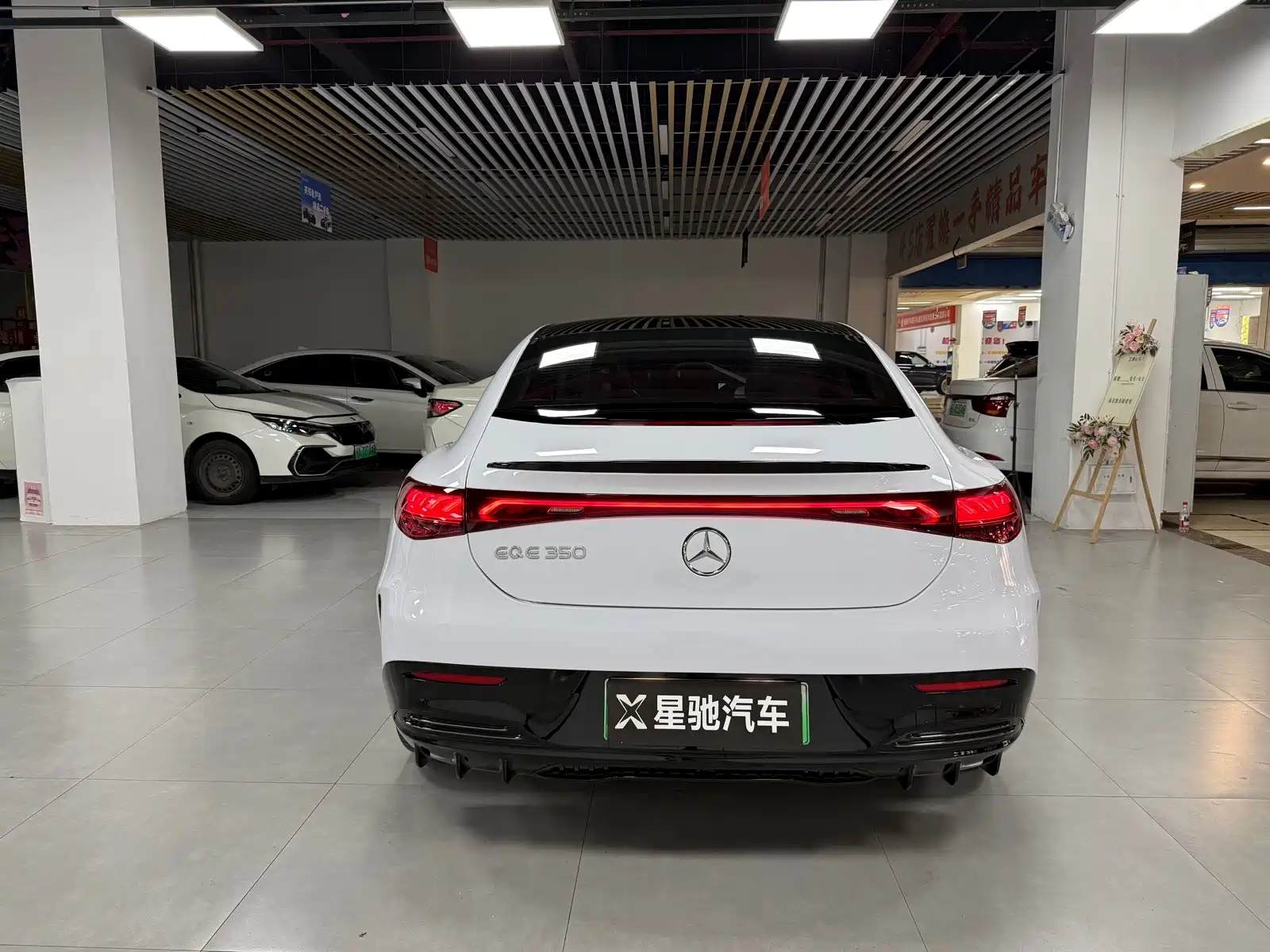 Фото 5 - Mercedes-Benz EQE
