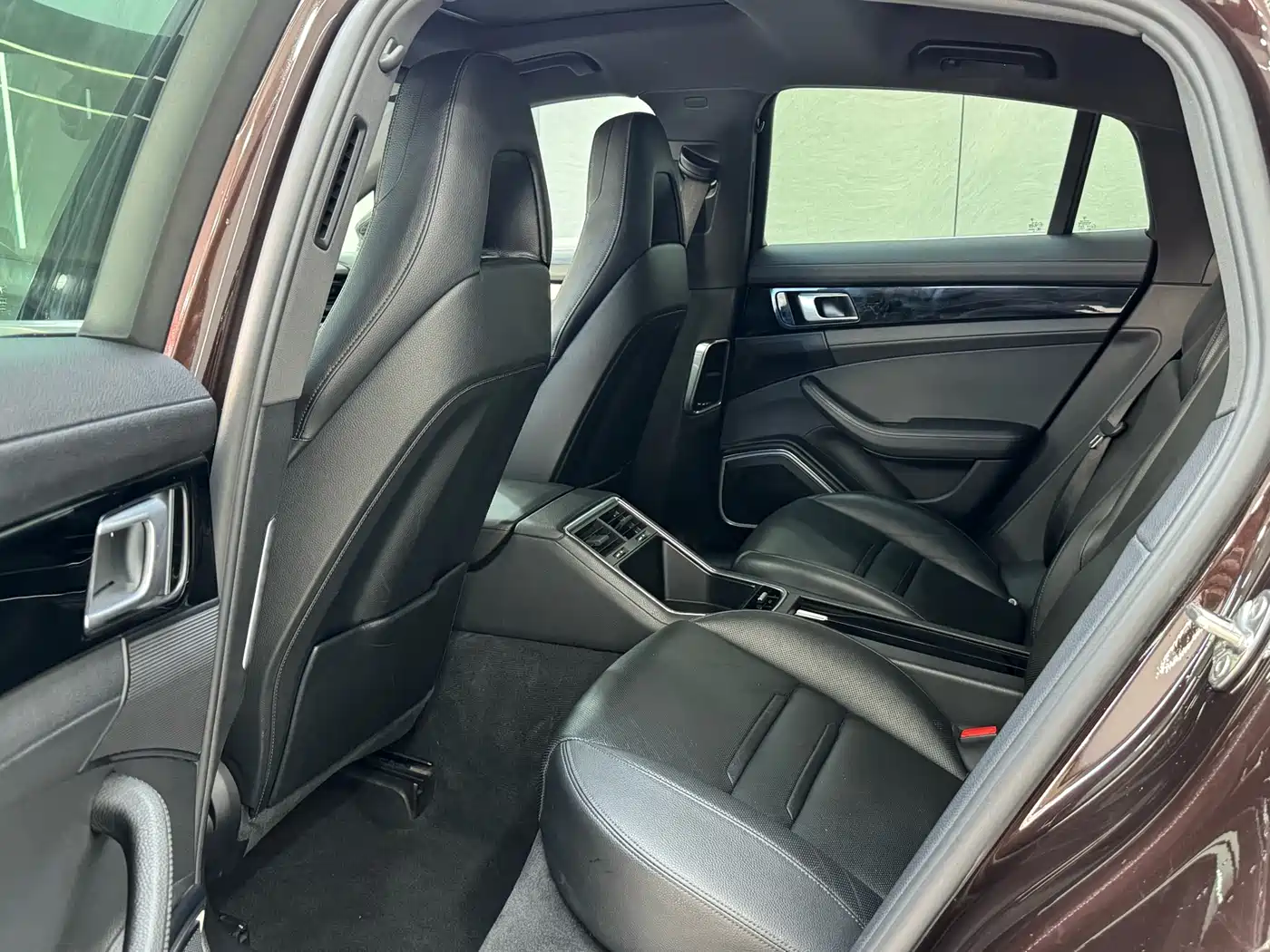 Porsche Panamera 2017 Panamera 3.0T фото 31