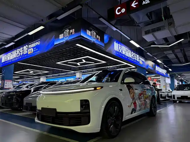 Li Auto Li Xiang L9 2023