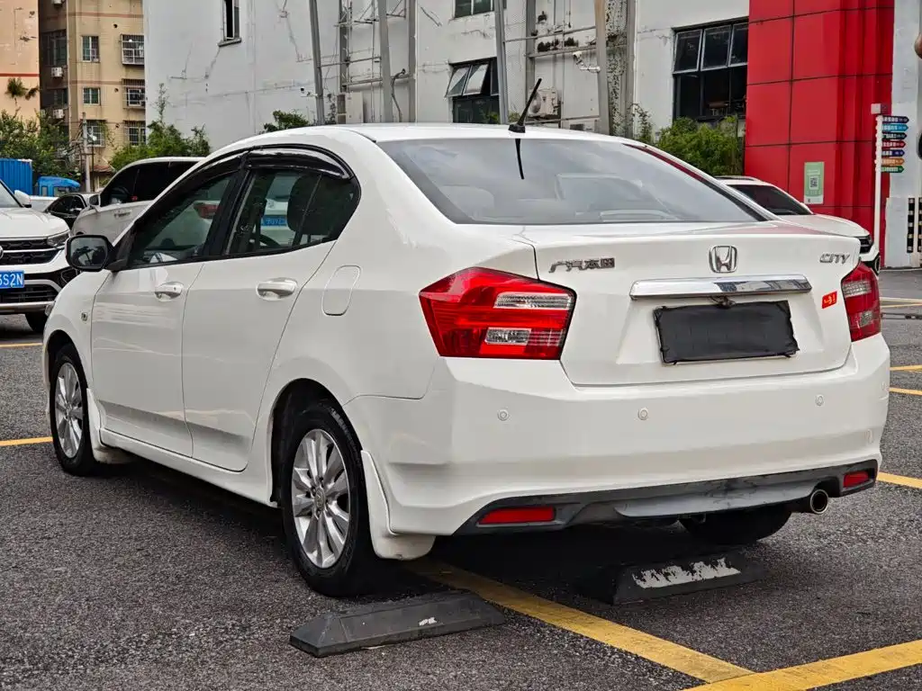 Honda City Classic 2014 2014 Trend 1.5L Automatic Elite Edition
