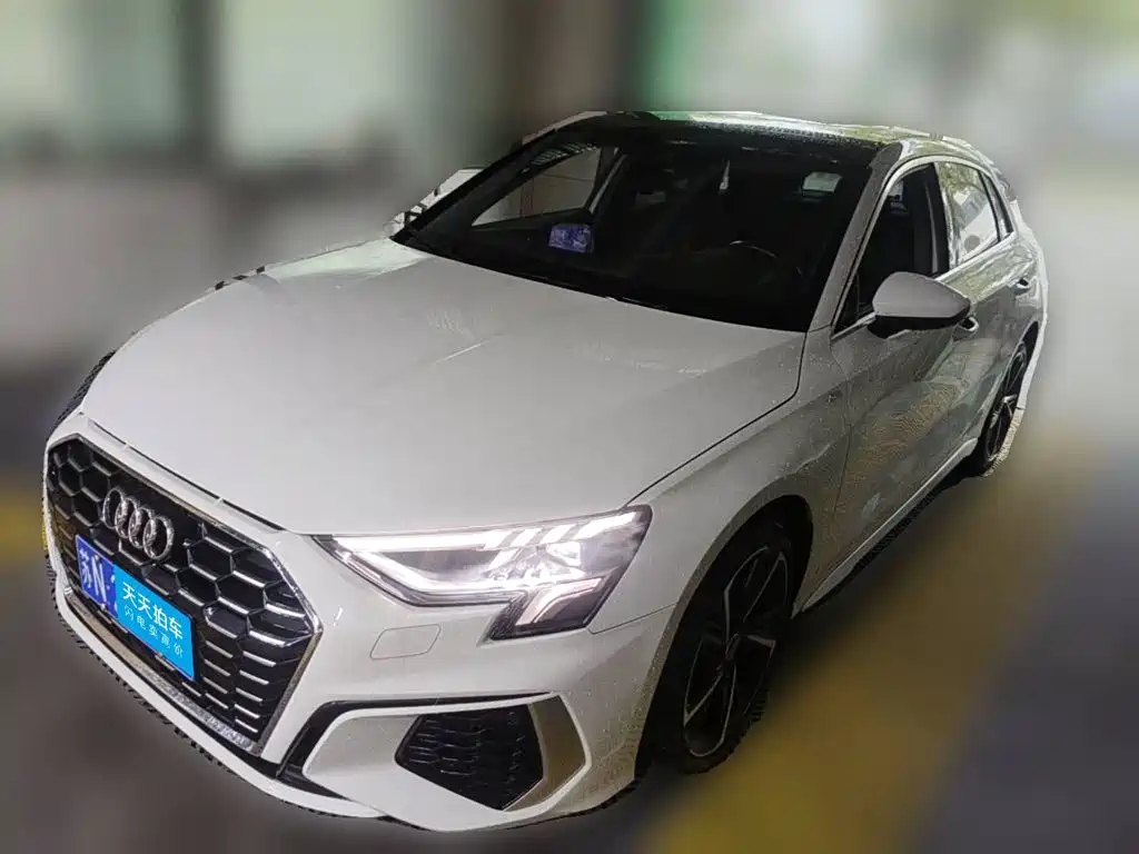 Audi A3 2023 Facelift Sportback 35 TFSI Fashion Sport