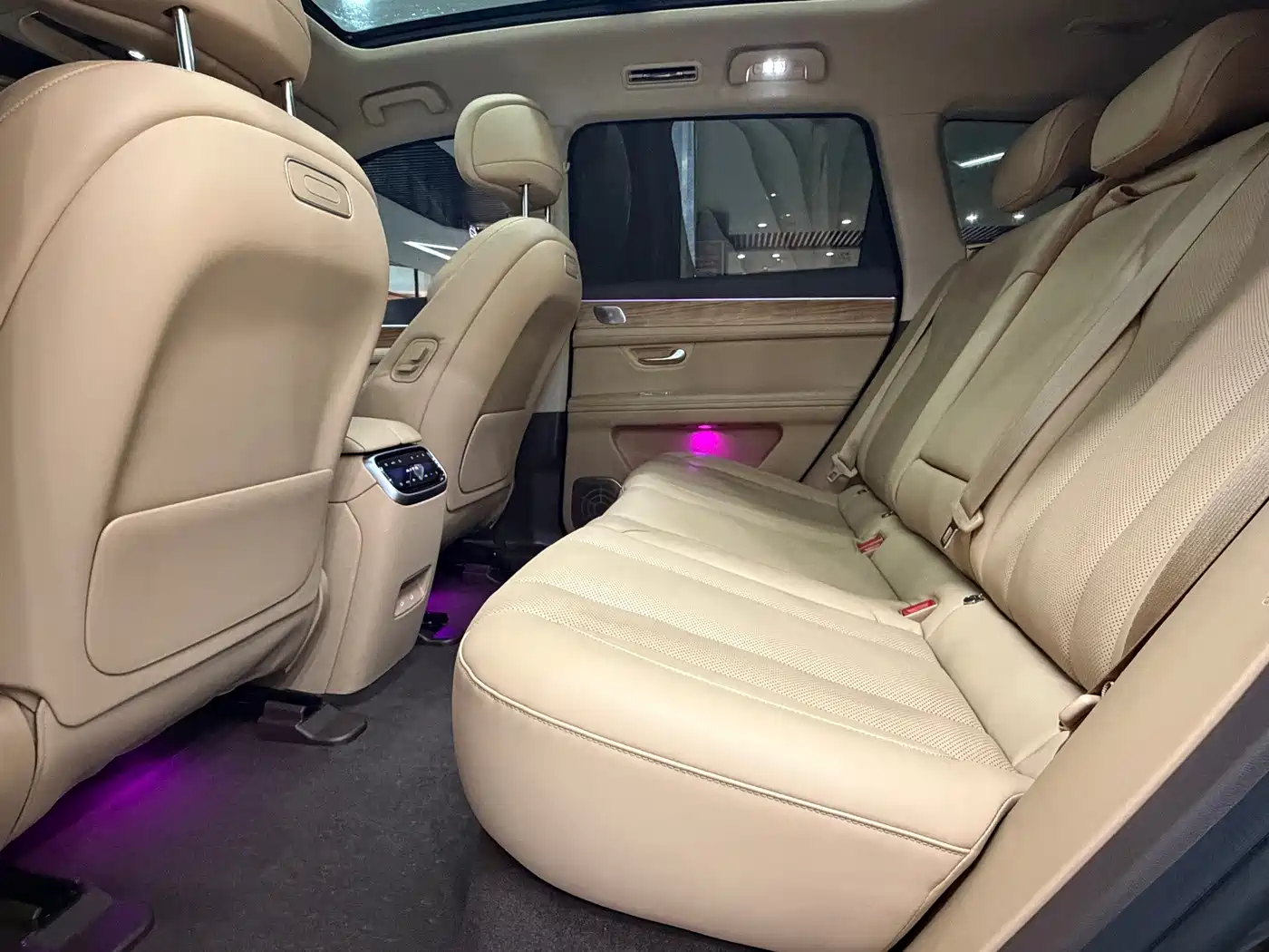 Aito M7 2023 2024 1.5T RWD Plus 5-Seater