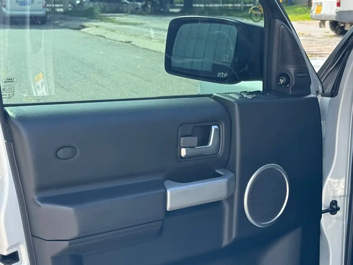 Land Rover Discovery 2009 2010 4.0 V6 HSE Petrol