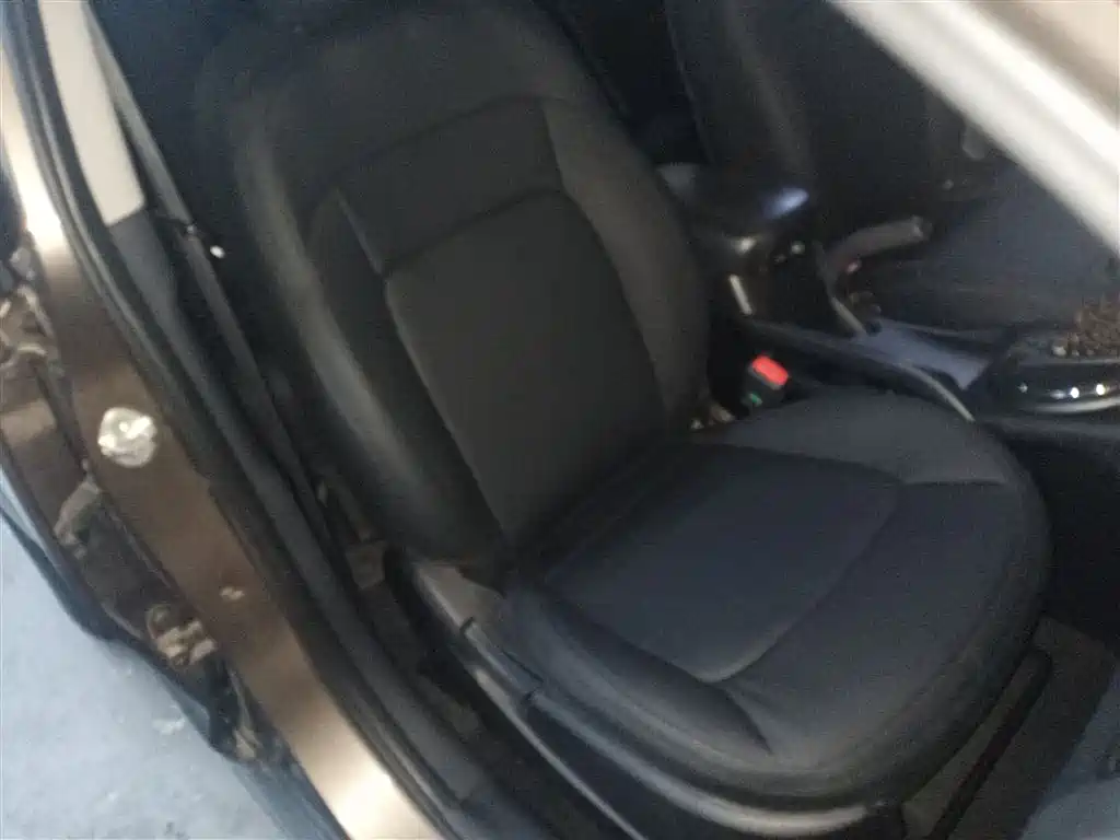 Kia Sportage 2016 2.0L Automatic 2WD GL фото 25