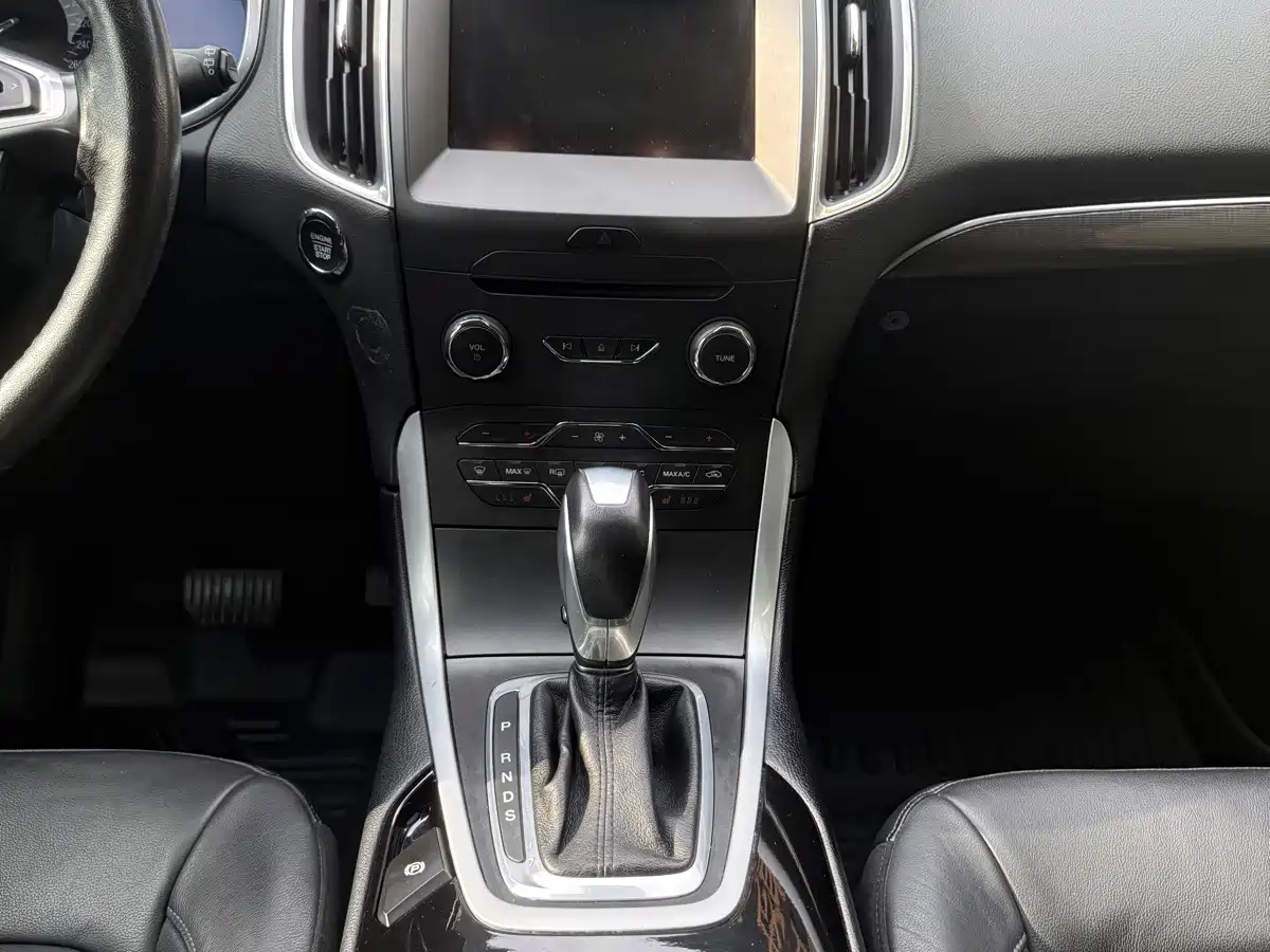 Ford Edge 2015 2015 2.0T GTDi 2WD Luxury