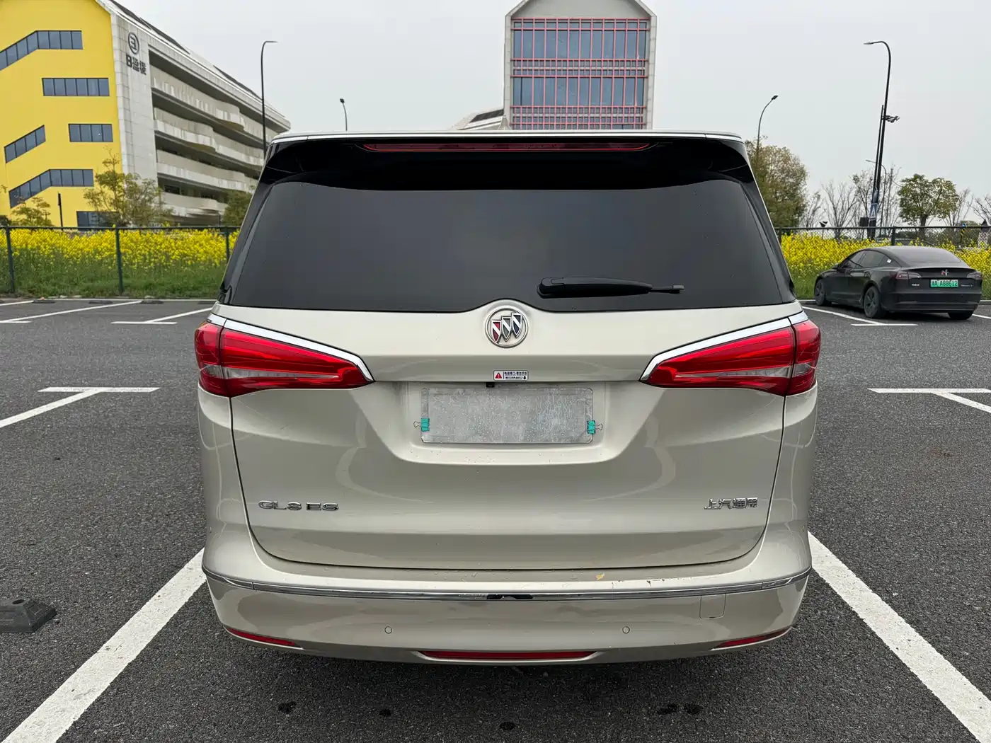 Buick GL8 2018 ES 28T Luxury Type China VI фото 4