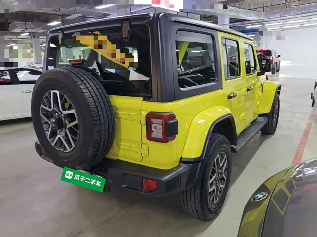 Jeep Wrangler 4xe 2024 2022 4-Door 2.0T 4xe Sahara Fluorescent Yellow Limited Edition
