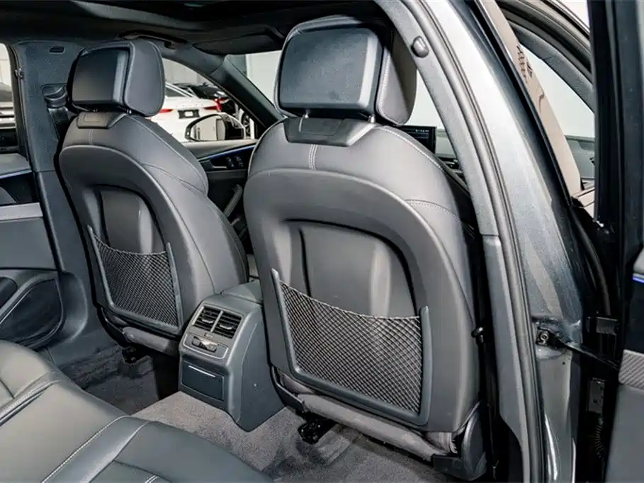 Audi A4L 2023 40 TFSI quattro Luxury Sport фото 20