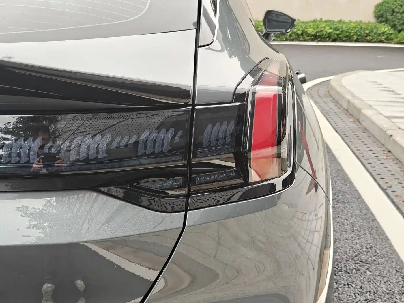 ZEEKR EXTREME KRYPTON 001