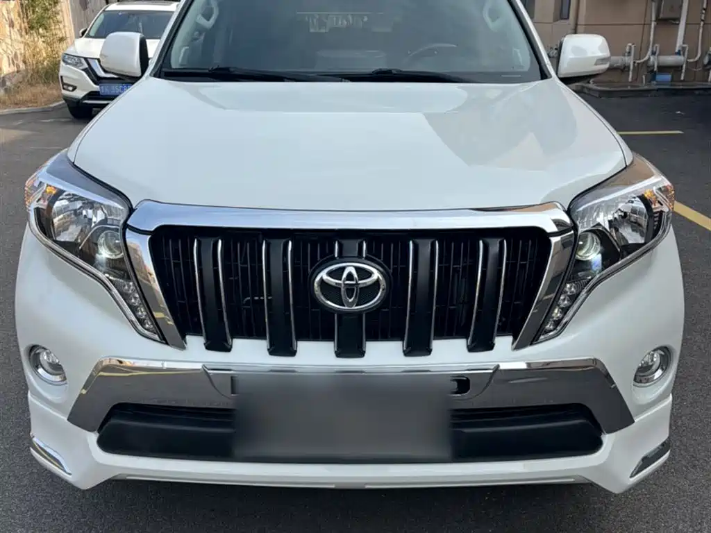 Toyota Prado 2015 2.7L Automatic Standard фото 10
