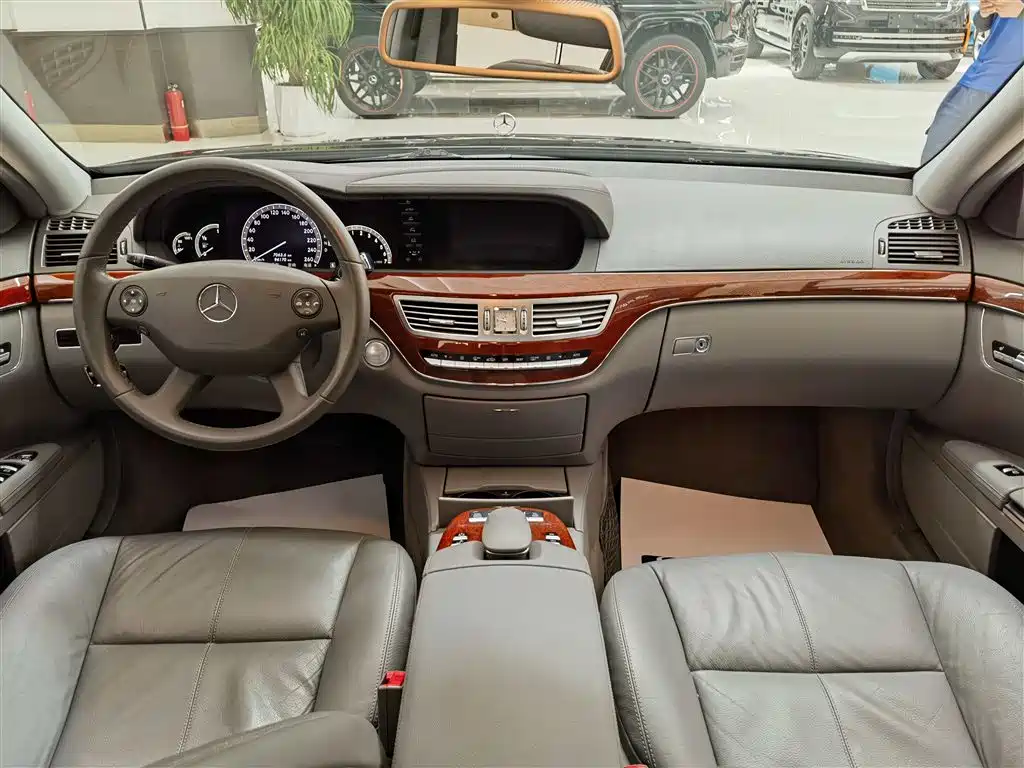 Mercedes-Benz S-Class 2008 S 300 L Business фото 12