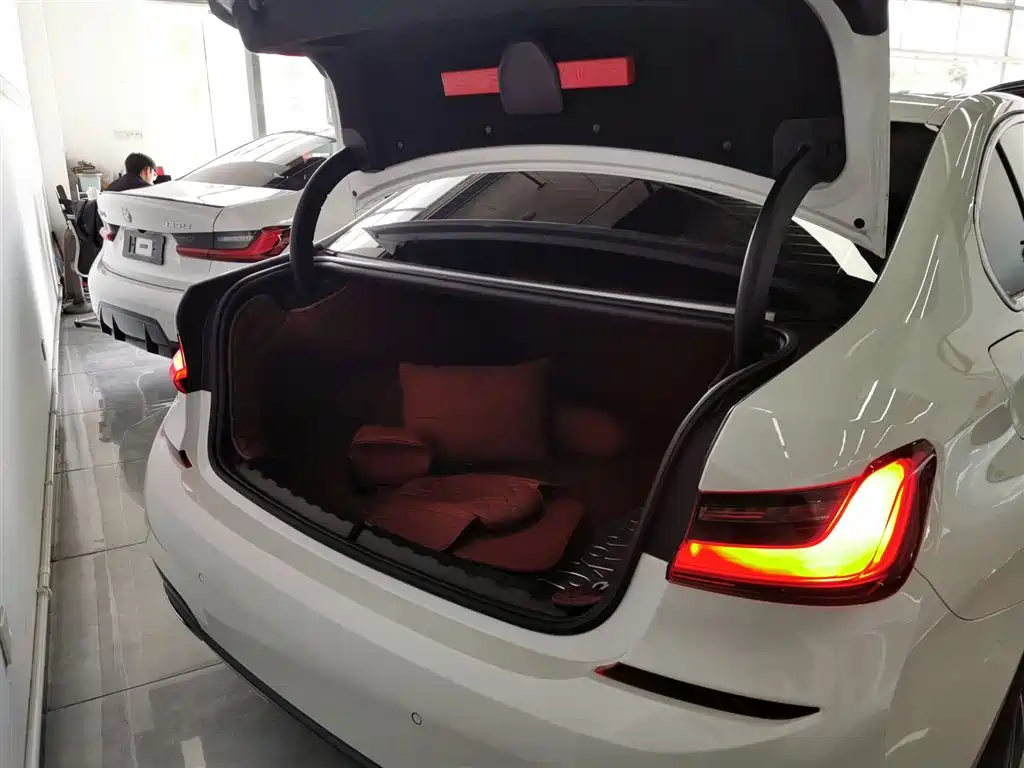 BMW 3 Series 2021 Second Facelift 325Li M Sport Package фото 15