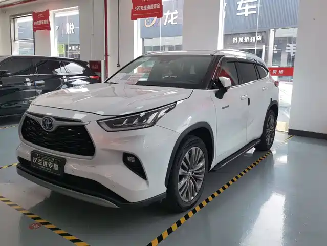 Toyota Highlander 2022