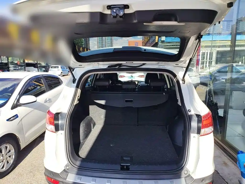 Dongfeng Aeolus Dongfeng Fengshen AX7 2017 2016 2.0L Automatic Smart Comfort