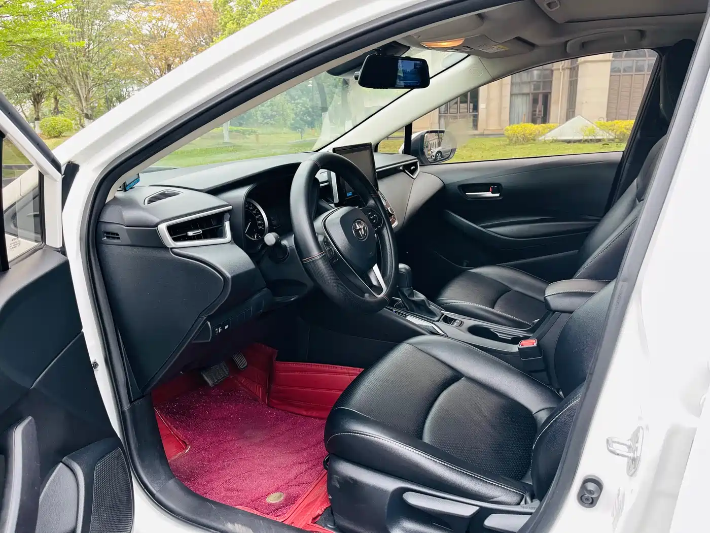 Toyota Corolla 2021 1.2T S-CVT Elite Edition фото 8