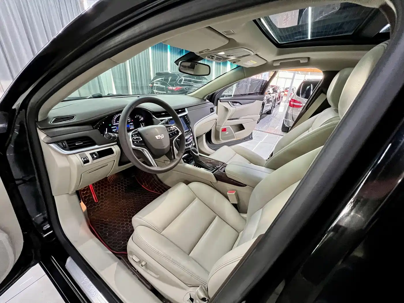 Cadillac XTS 2017 28T Technology фото 9