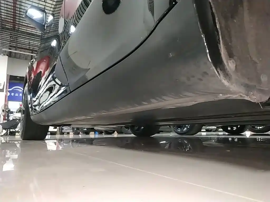 Фото 22 - Tesla Model Y