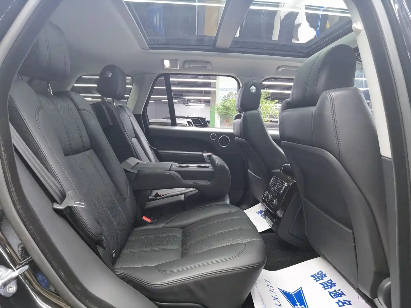 Land Rover Range Rover 2015 3.0 SC V6 Vogue фото 9