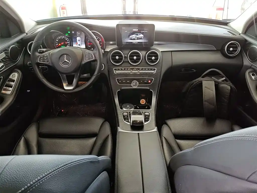 Mercedes-Benz C-Class 2018 C 200 L Sport Edition фото 10