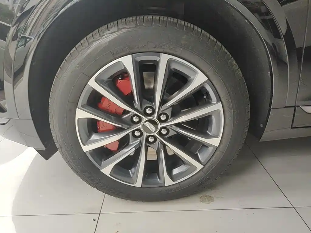 Cadillac XT5 2025 2025 2.0T Premium Model