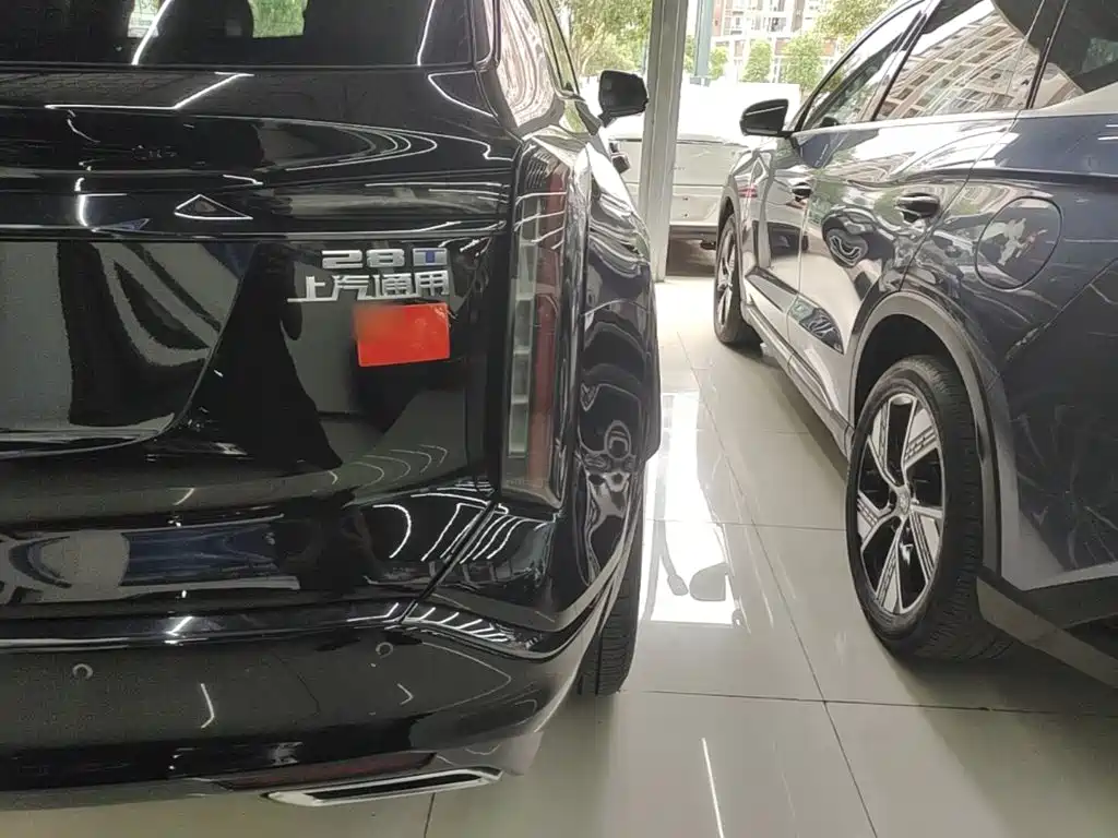 Cadillac XT5 2025 2025 2.0T Premium Model