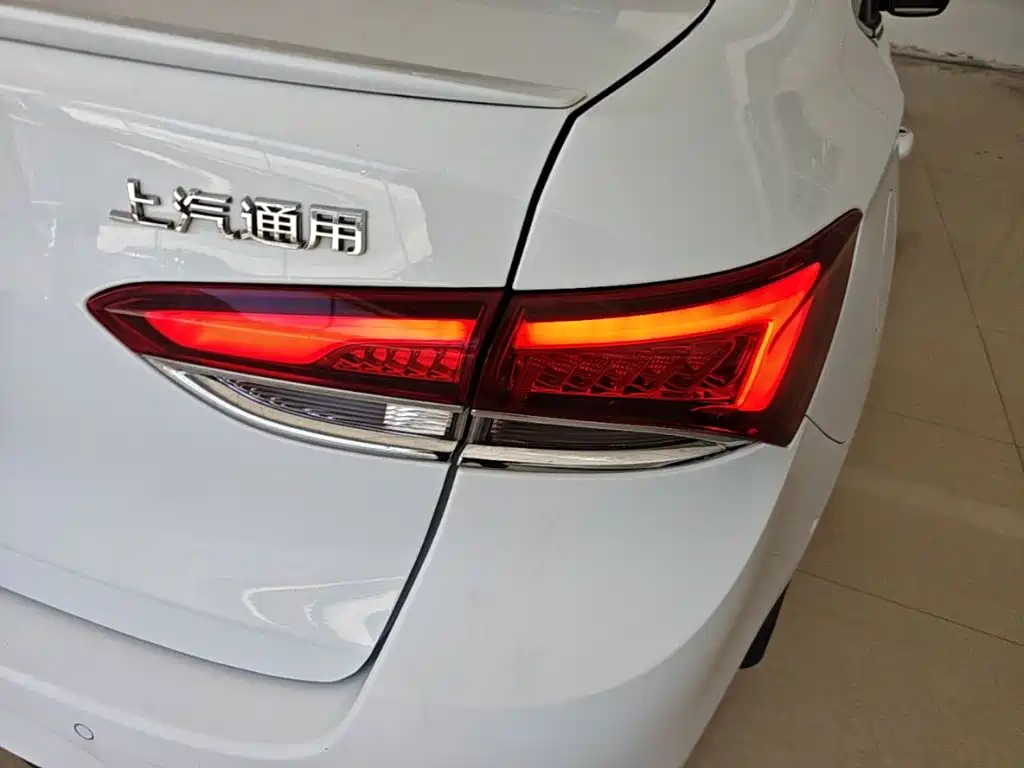 Фото 8 - Buick Excelle