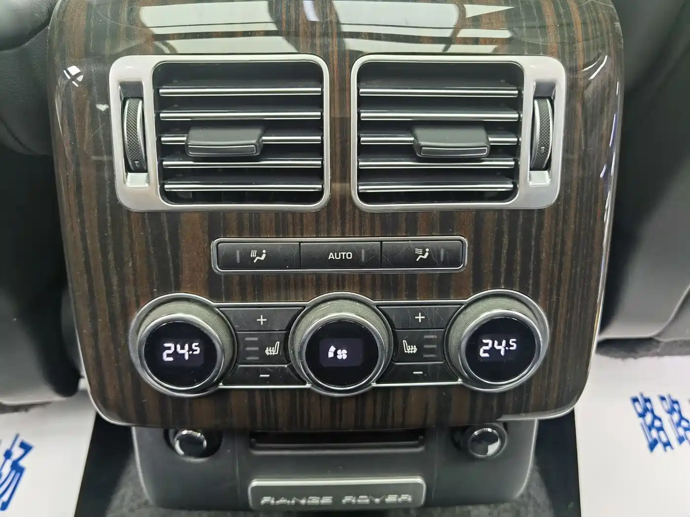 Land Rover Range Rover 2015 3.0 SC V6 Vogue фото 19