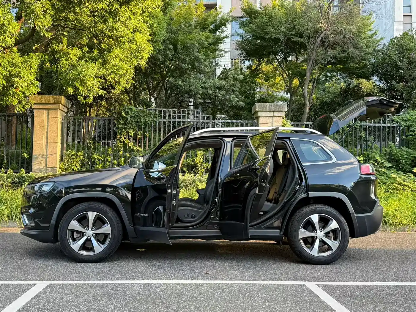 2021 Jeep Cherokee