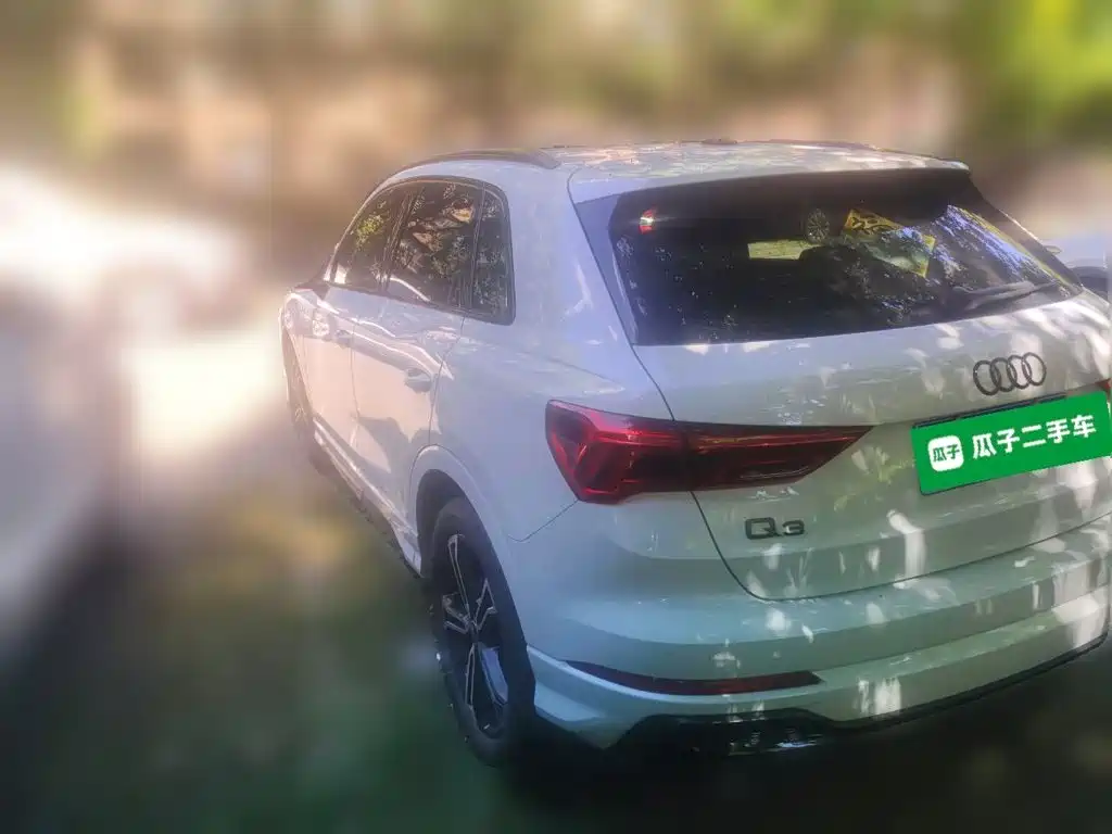 Photo 23 - Audi Q3