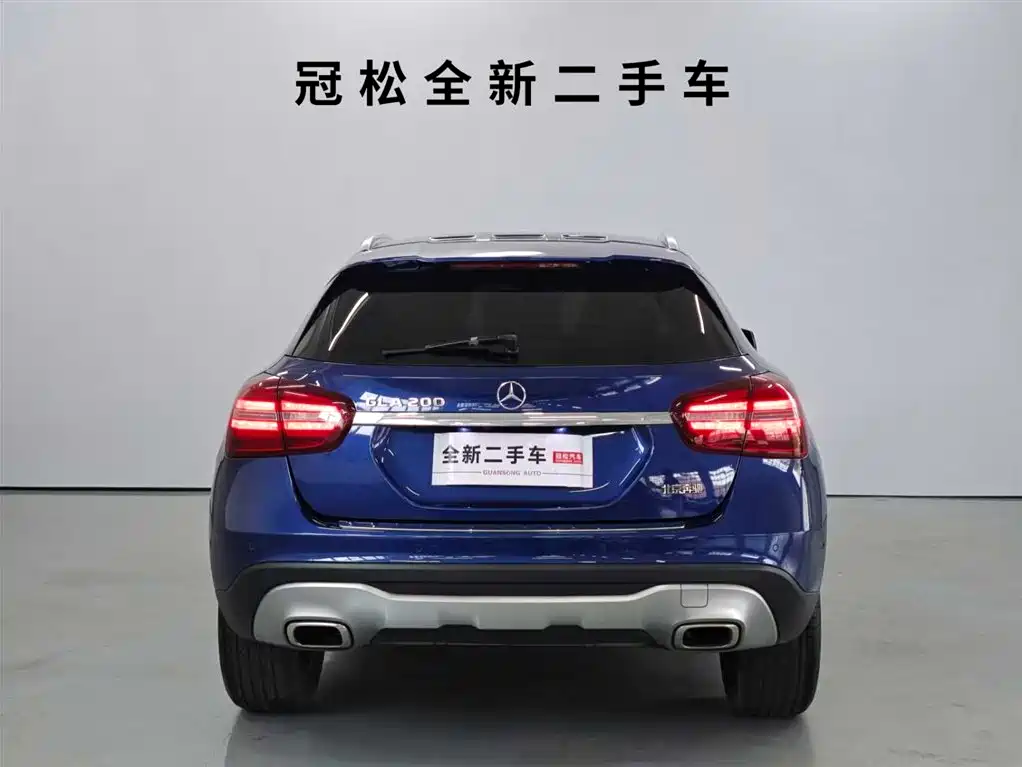 Mercedes-Benz GLA 2018 GLA 200 Dynamic фото 5