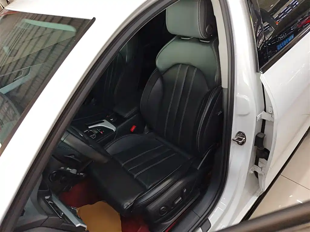 Audi A4L 2022 40 TFSI Luxury Dynamic фото 15
