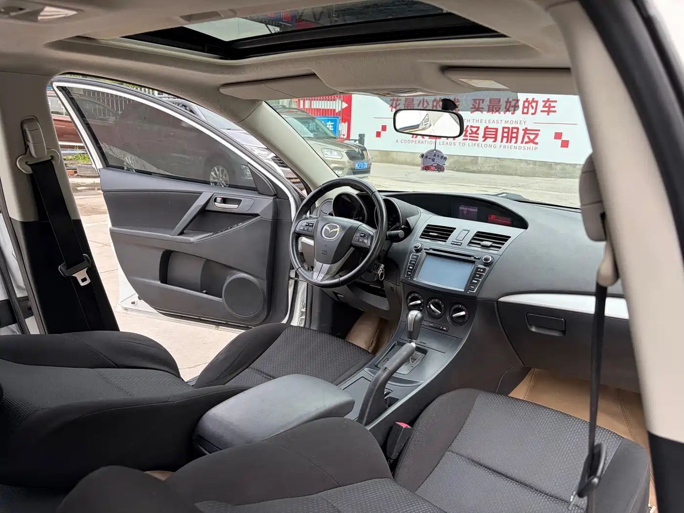 Mazda Mazda3 Axela 2013 2013 Sedan 1.6L Automatic Elite