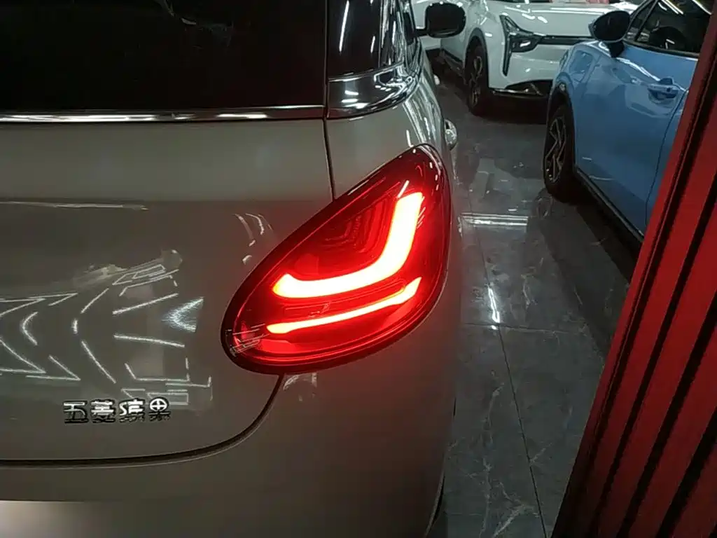 Фото 8 - Wuling Motors Wuling Bingo
