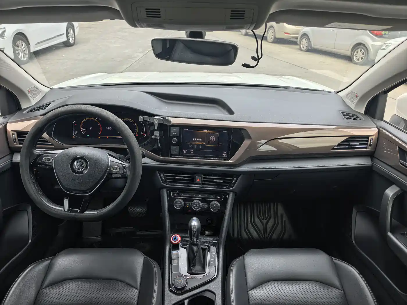Volkswagen Tharu 2019 Model 330TSI 4WD Flagship Edition China VI фото 11