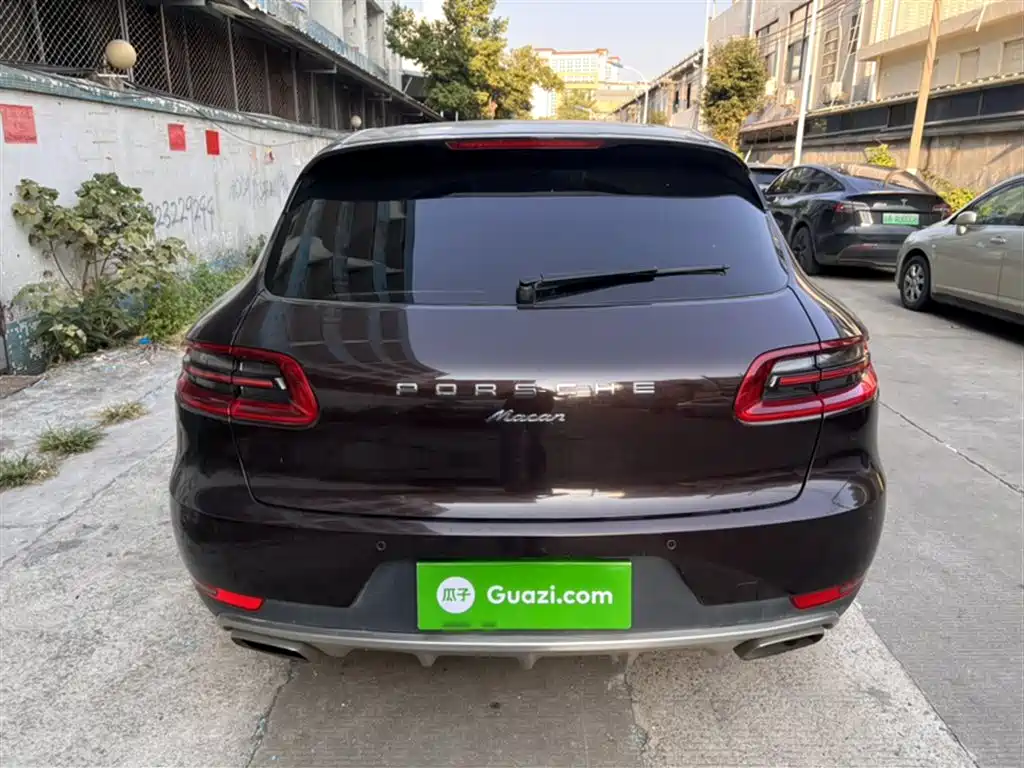 Porsche Macan 2017 Macan 2.0T фото 15