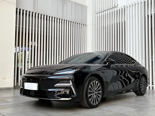 GEELY GALAXY GALAXY SPARKLE 8