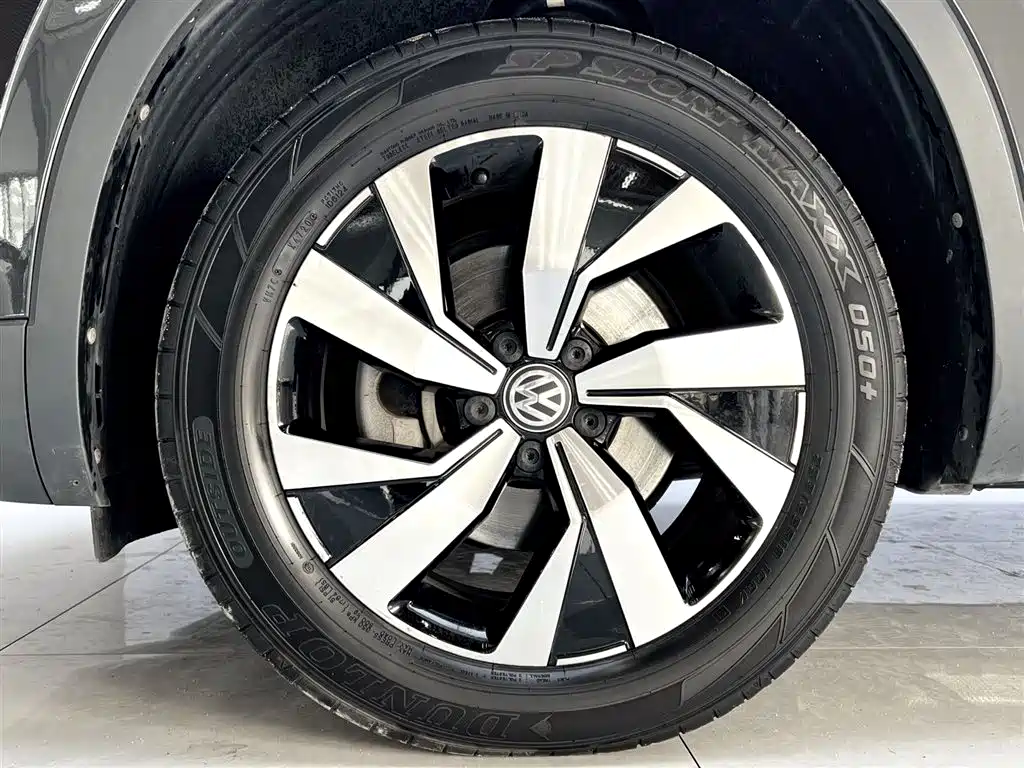 Volkswagen Tayron 2020 330TSI 2WD Luxury Smart Edition фото 12