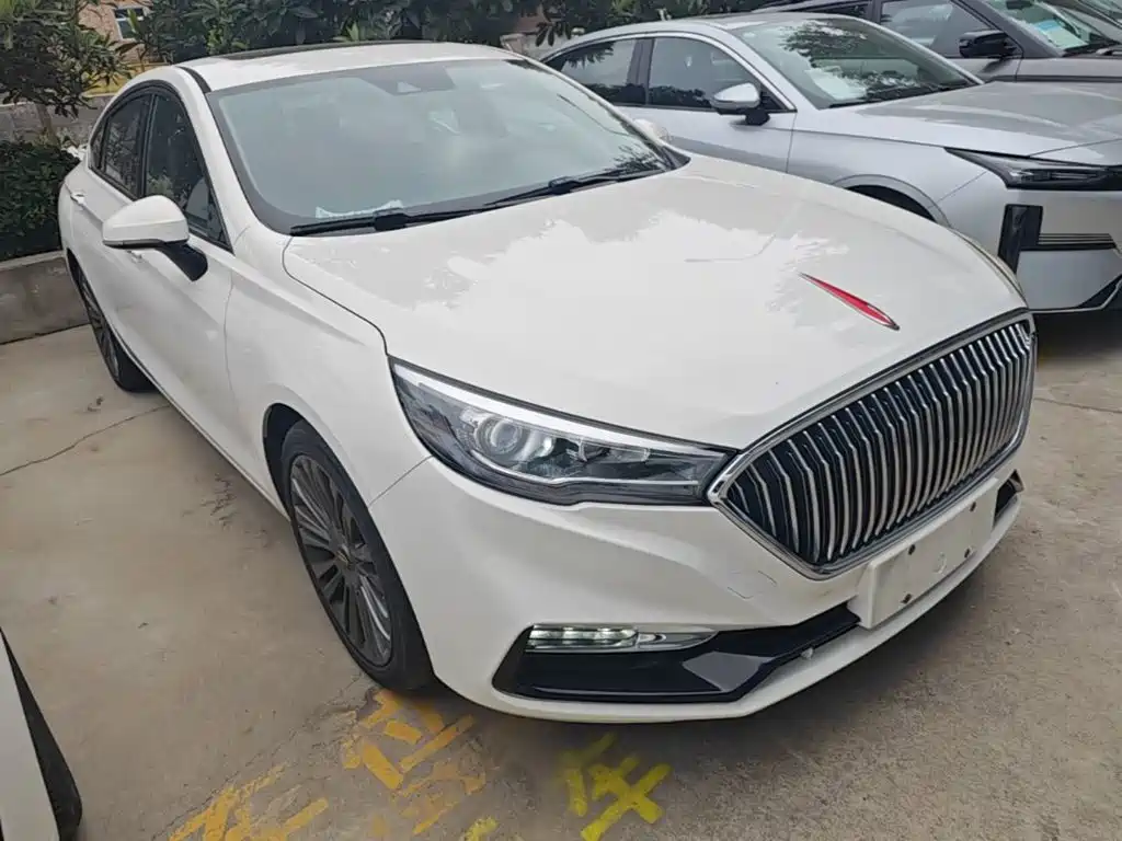 Photo 4 - Hongqi H5