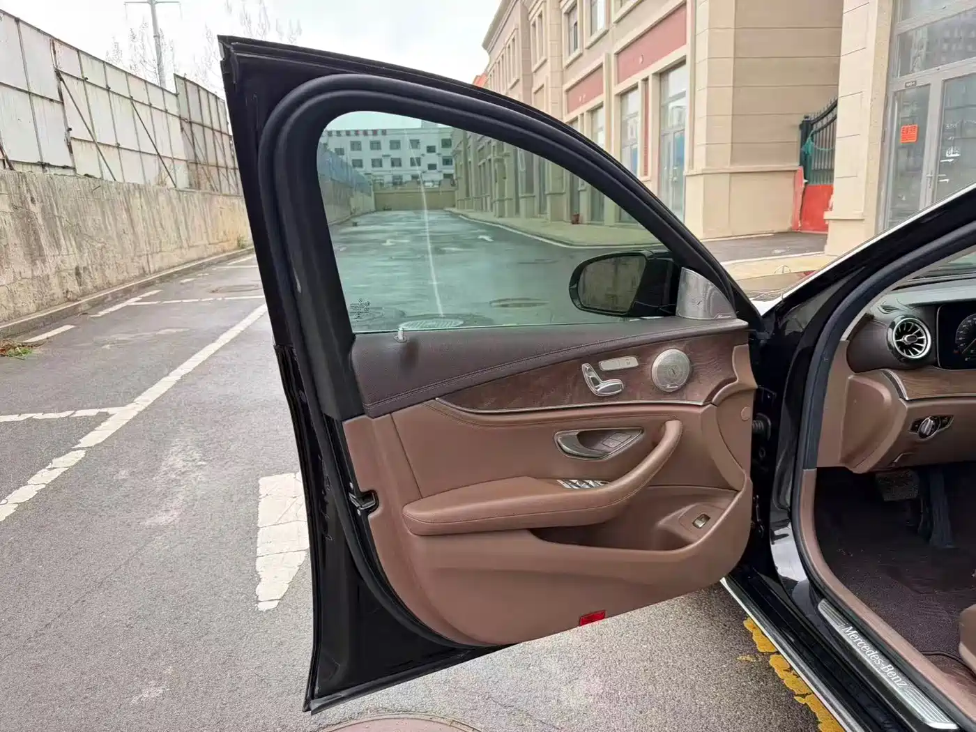 Mercedes-Benz E-Class 2019 E 200 L фото 7