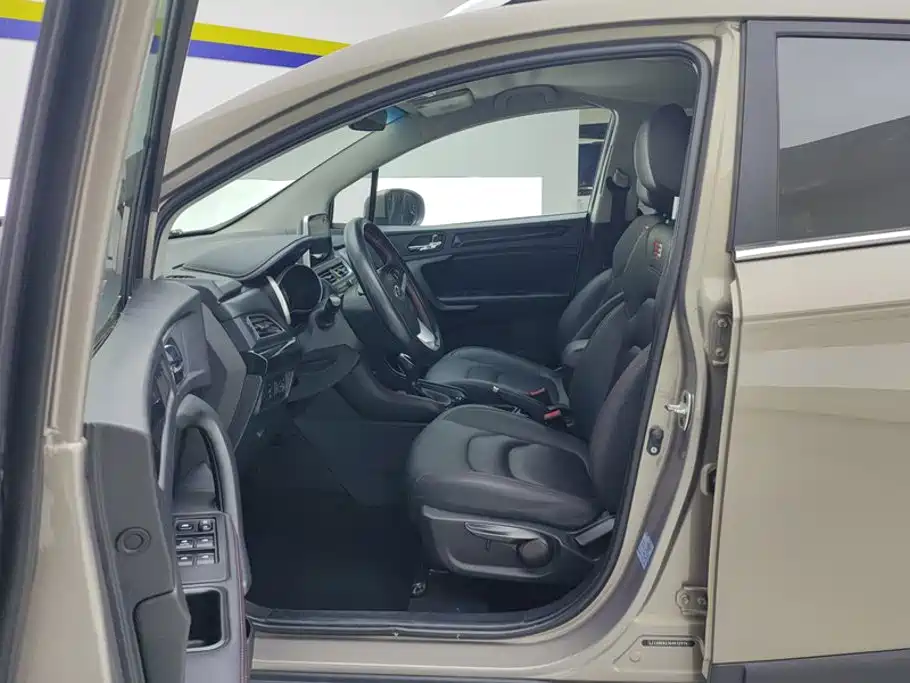 JAC Refine S3 2017 2017 1.6L CVT Luxury Smart