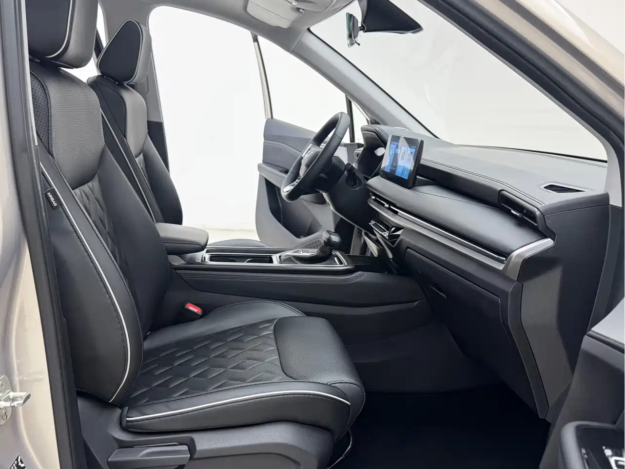Wuling Motors Wuling Jiachen 2022 2022 1.5T CVT Exclusive Flagship Model