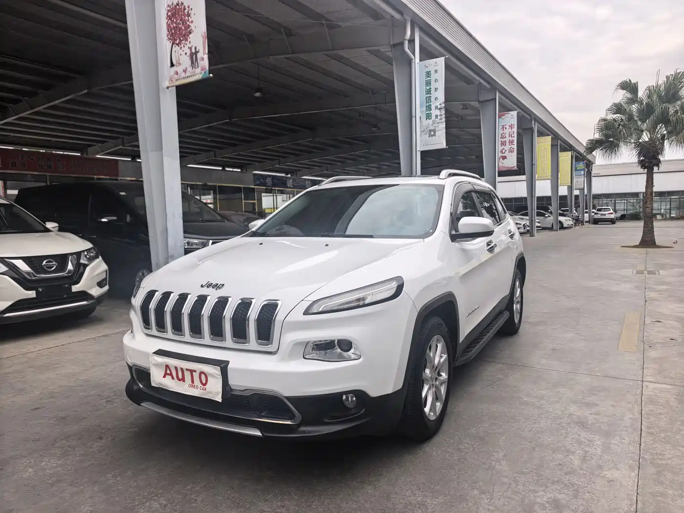 Jeep Cherokee 2018 2017 2.0L Superior Edition