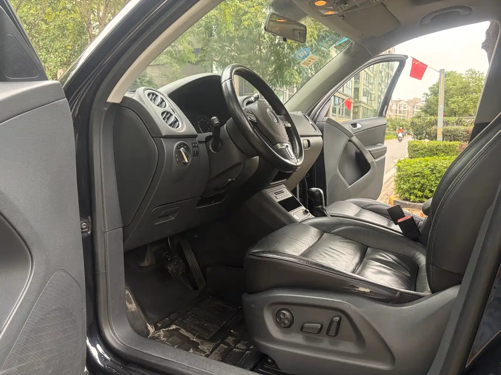 Фото 14 - Volkswagen Tiguan