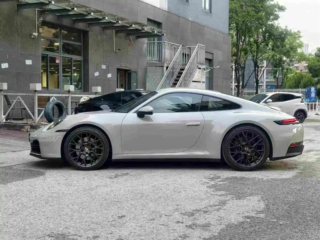 Porsche 911 2025 2025 Carrera 3.0T