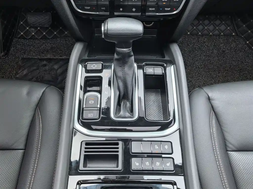 GAC Trumpchi Trumpchi GS8 2019 390T 2WD Luxury Smart Connect Edition (7-seater) фото 7