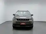 Фото 3 - Jeep Commander