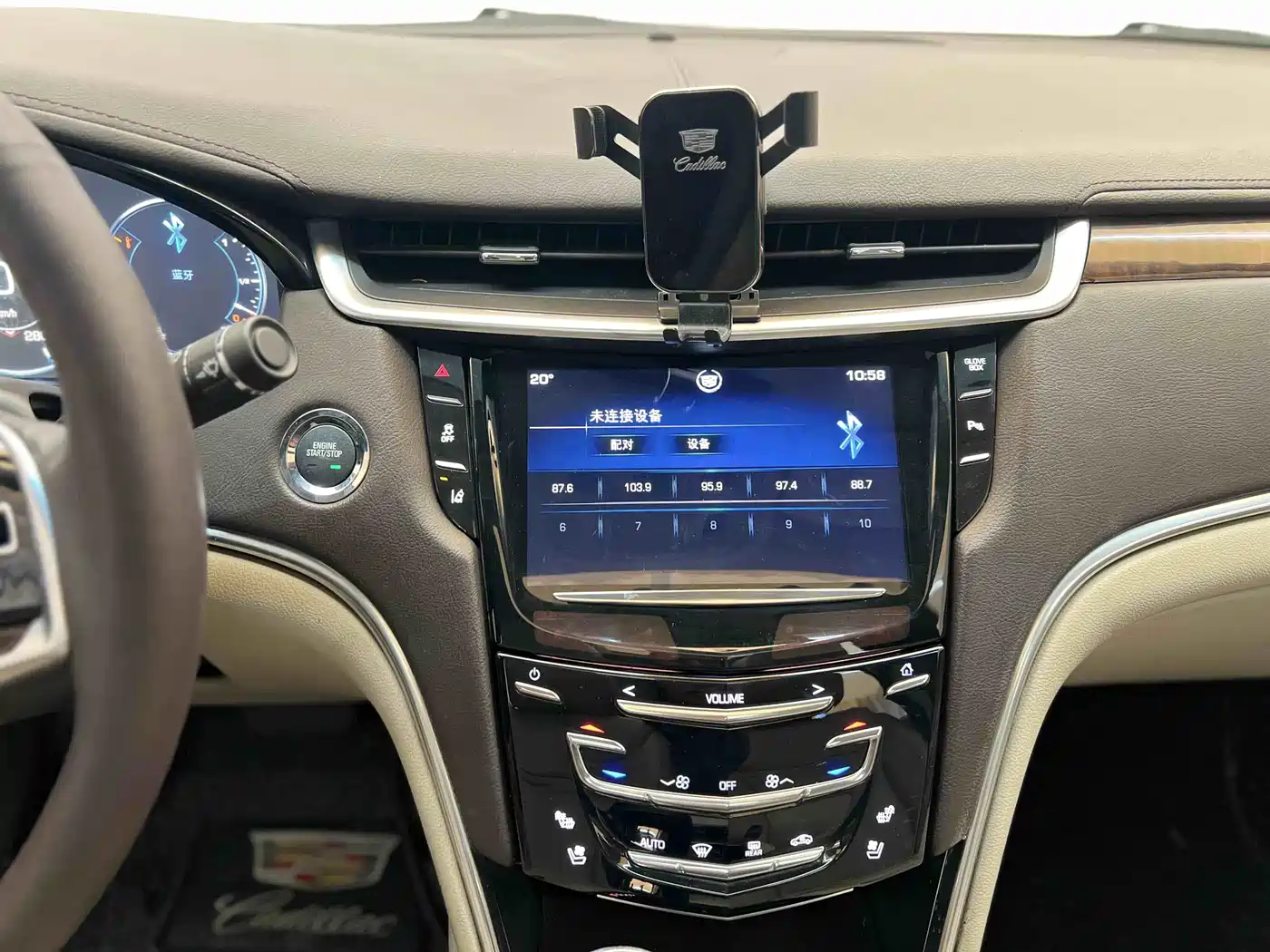 Cadillac XTS 2014 36S Platinum Edition фото 19