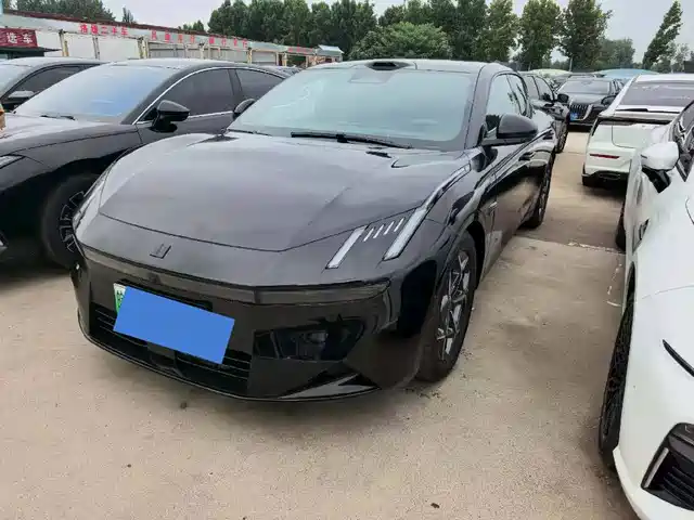  Lynk & Co Lynk & Co 10 EM-P 2025 Model 120km Base Version