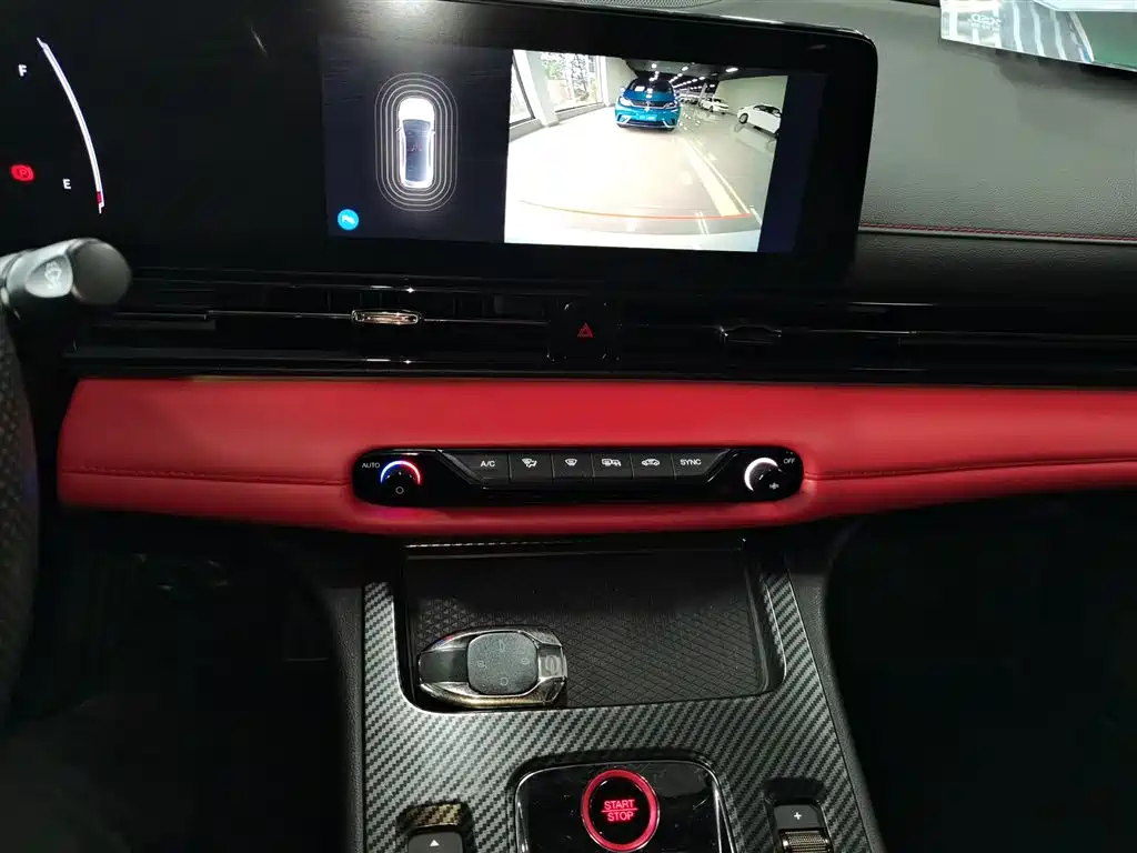 GAC Trumpchi Trumpchi Emkoo 2021 270T DCT J15 Edition фото 13