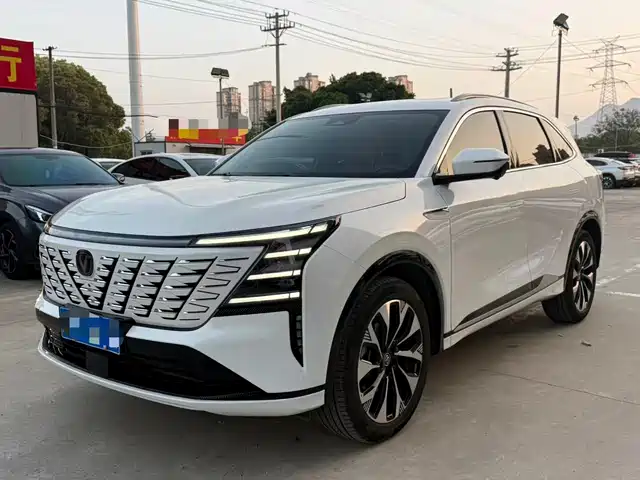 Changan CS75 PLUS 2025 4th Gen 1.5T New Blue Whale Smart Flagship